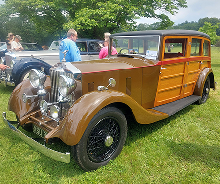 [1-Aug_25_1934_Rolls_Woodie.jpg]