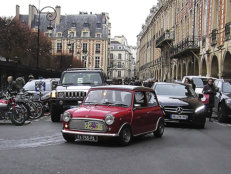 [1-Mar_20_Place_des_Vosges.jpg]