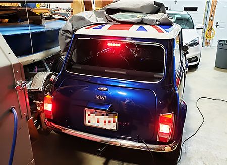 [3-Dec_20_High_Mount_Brake_Light.jpg]