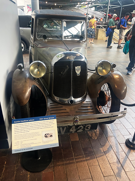 [4-Nov_23_Museum_Austin_Swallow.jpg]